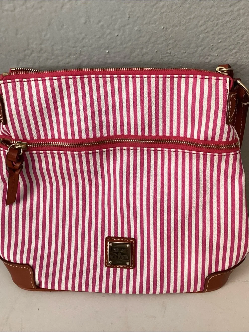 Dooney & Bourke stylish pink